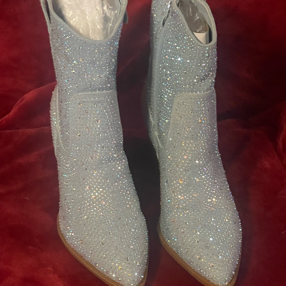 Sparkling Silver Women's Boots
